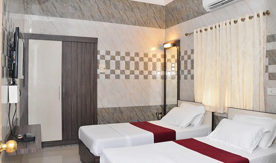 Suryas Guest House Chennai Eksteriør bilde